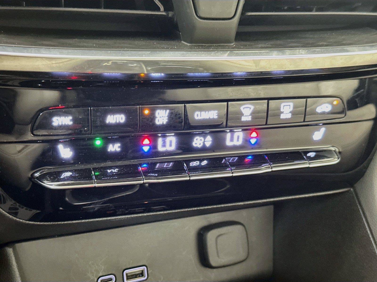Used 2024 Buick Encore GX Avenir w/ Avenir Technology Package FWD image 24