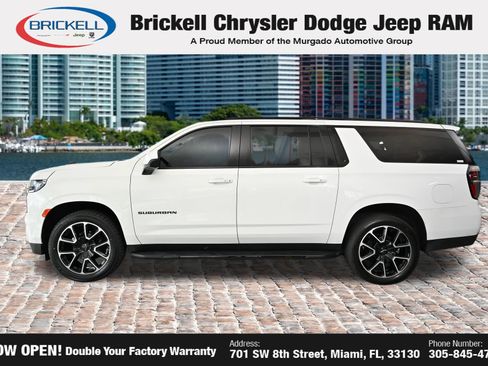 Used 2023 Chevrolet Suburban RST RWD image 4