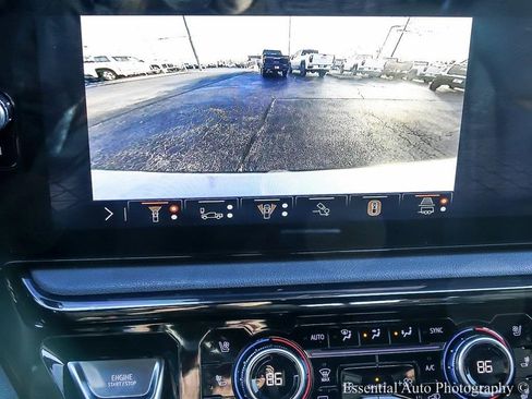 Used 2024 GMC Sierra 1500 AT4 w/ Technology Package image 20