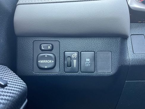 Used 2013 Toyota RAV4 Limited FWD image 16