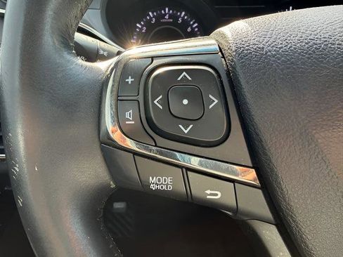 Used 2016 Toyota Avalon Touring FWD image 14