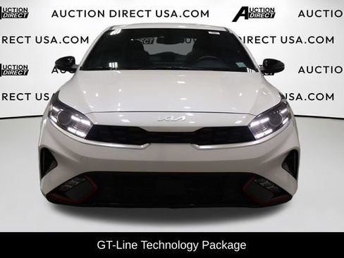 Used 2023 Kia Forte GT-Line w/ GT-Line Technology Package FWD image 3