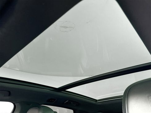 Certified 2023 Porsche Cayenne image 35