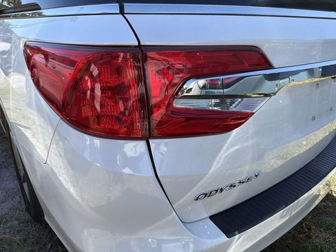 Used 2020 Honda Odyssey EX-L image 8