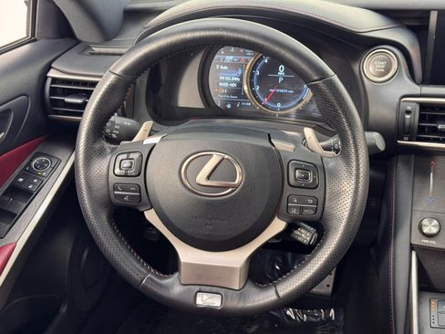 Used 2019 Lexus IS 300 F Sport w/ F Sport Package image 19