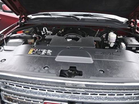 Used 2020 GMC Yukon SLE w/ SLE Value Package AWD/4WD image 24