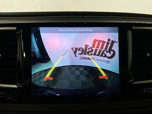 Used 2019 Chrysler Pacifica Limited FWD image 17