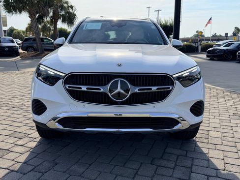 Certified 2025 Mercedes-Benz GLC 300 image 6