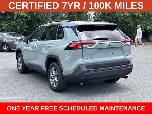 Used 2023 Toyota RAV4 XLE AWD/4WD image 4