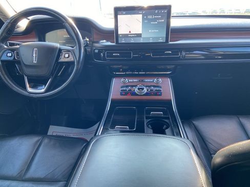 Used 2022 Lincoln Aviator Reserve w/ Equipment Group 201A image 11