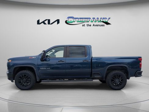 Used 2023 Chevrolet Silverado 3500 W/T w/ WT Convenience Package AWD/4WD image 5