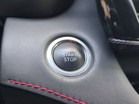 Used 2021 Toyota Highlander XSE FWD image 40
