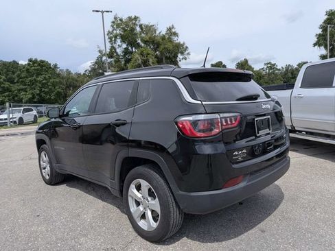 Used 2020 Jeep Compass Latitude AWD/4WD image 5