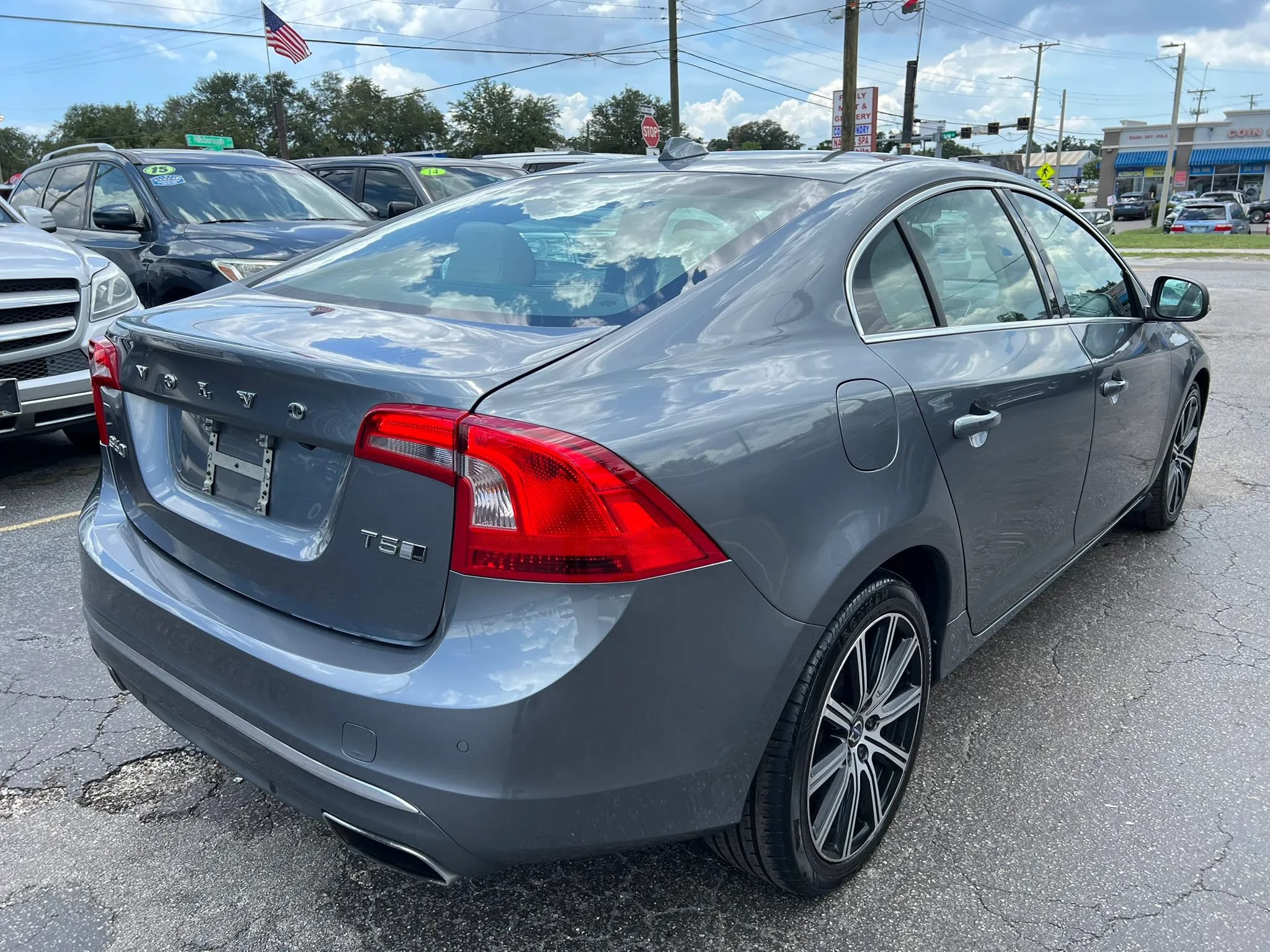 Used 2018 Volvo S60 T5 Inscription AWD/4WD image 5