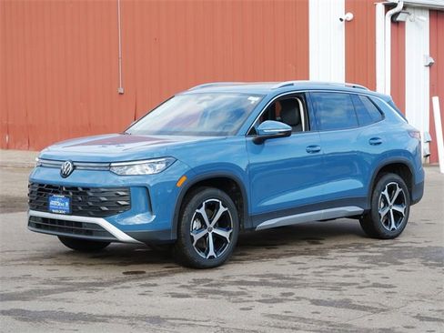 New 2026 Volkswagen Tiguan SE image 4