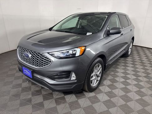 Used 2024 Ford Edge SEL w/ Convenience Package AWD/4WD image 5