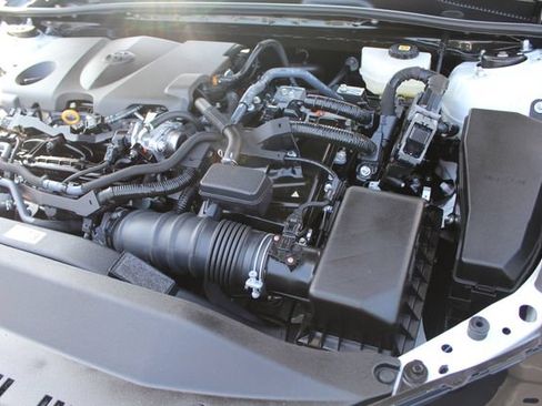 Certified 2025 Toyota Camry XLE FWD image 59