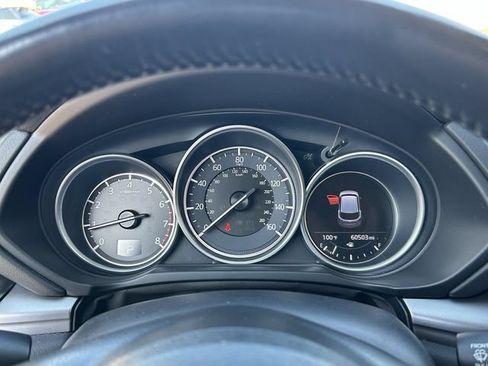 Used 2018 MAZDA CX-5 Touring w/ Preferred Equipment Package FWD image 31