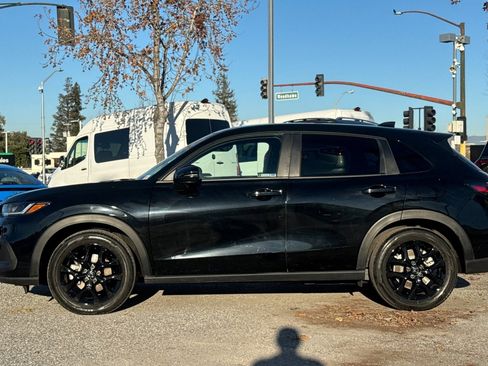 Used 2024 Honda HR-V Sport image 2