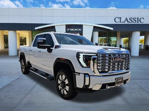 Used 2024 GMC Sierra 2500 Denali w/ Denali Reserve Package AWD/4WD image 1