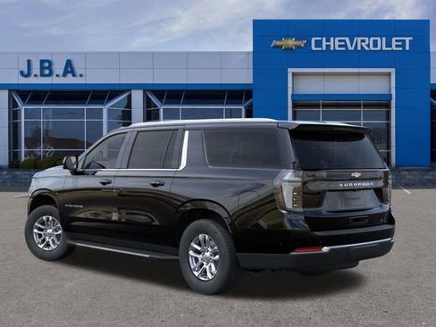 New 2026 Chevrolet Suburban LT w/ Comfort Package image 3