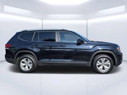 Used 2018 Volkswagen Atlas SE FWD image 2