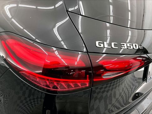 New 2026 Mercedes-Benz GLC 350e 4MATIC image 11