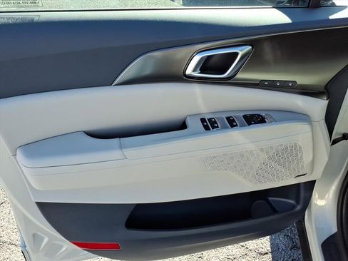 New 2026 Kia Carnival SX Prestige image 16