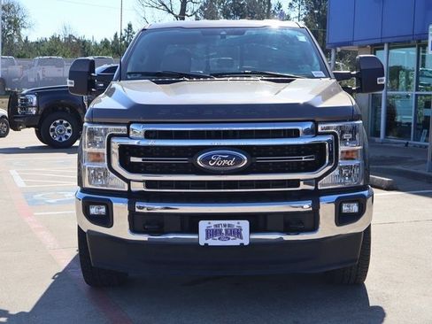 Certified 2022 Ford F250 Lariat w/ Lariat Value Package image 9