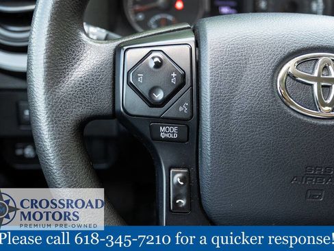 Used 2020 Toyota Tacoma SR AWD/4WD image 35
