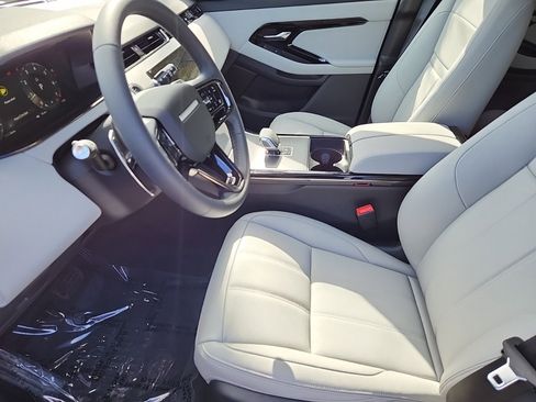 Certified 2026 Land Rover Range Rover Evoque S image 22