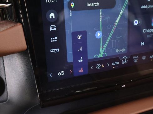 New 2025 Lincoln Navigator L Reserve AWD/4WD image 8