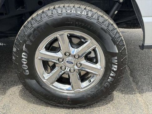 Used 2025 Ford F150 XLT w/ Equipment Group 301A Standard AWD/4WD image 7