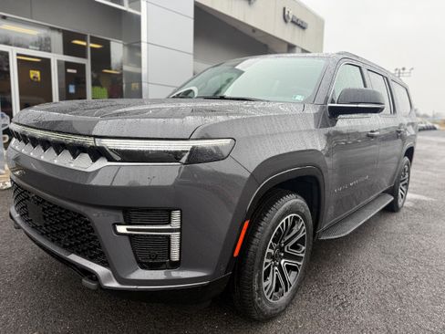 New 2026 Jeep Grand Wagoneer L 4WD image 4