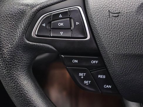 Certified 2019 Ford Escape SE image 23