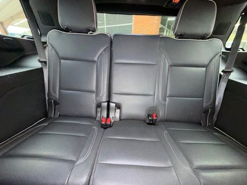 Used 2021 Chevrolet Tahoe Premier image 16