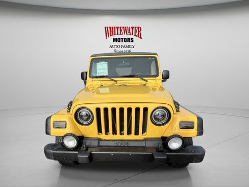 Used 2004 Jeep Wrangler Unlimited image 2