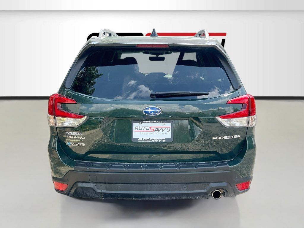 Used 2024 Subaru Forester Limited AWD/4WD image 6