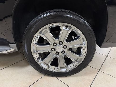 Used 2015 GMC Yukon Denali RWD image 26