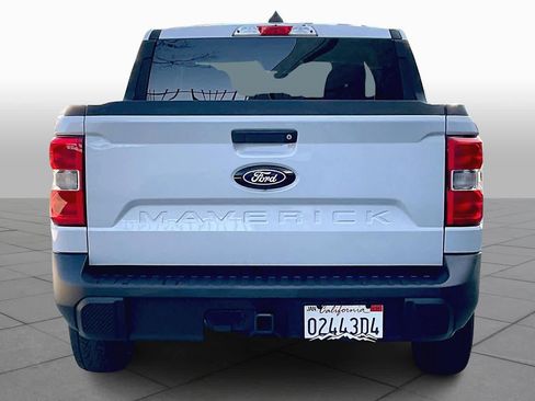 Used 2025 Ford Maverick XLT w/ XLT Luxury Package image 4