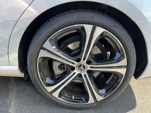 Used 2023 Mercedes-Benz C 300 Sedan image 13