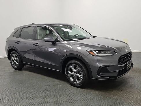 New 2027 Honda HR-V LX image 2