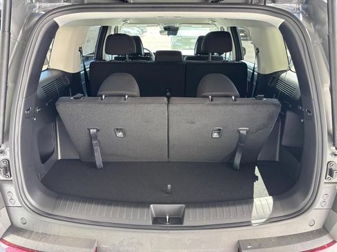 New 2026 Hyundai Santa Fe SE FWD image 3