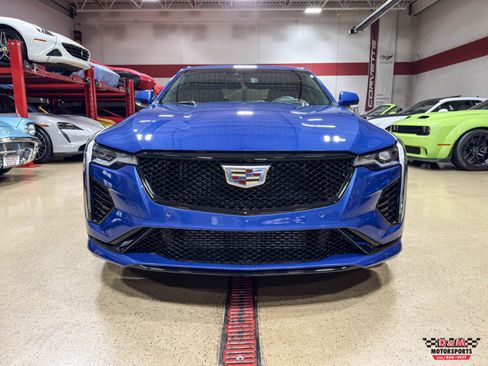 Used 2023 Cadillac CT4 V w/ Navigation Package image 8