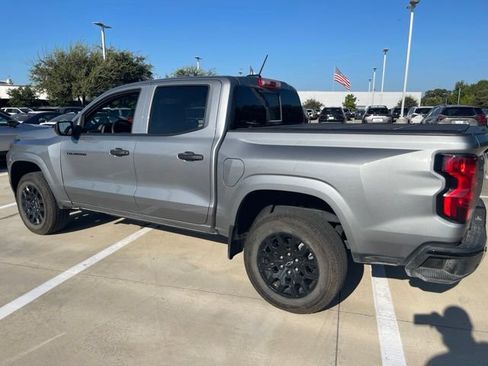 Used 2025 Chevrolet Colorado W/T w/ WT Custom Package RWD image 5