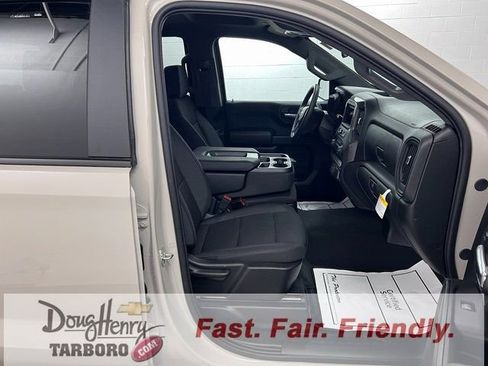 New 2026 Chevrolet Silverado 1500 Custom w/ Turbomax Blackout Package image 40