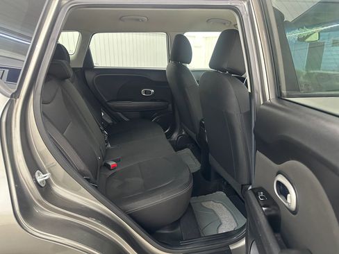Used 2019 Kia Soul image 13