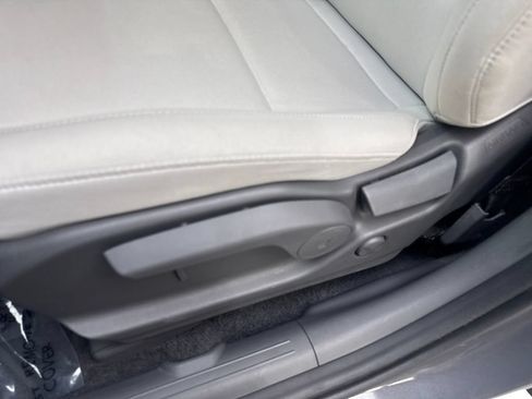 Used 2026 Hyundai Santa Fe SE AWD/4WD image 28