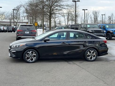 Used 2019 Kia Forte LXS image 11