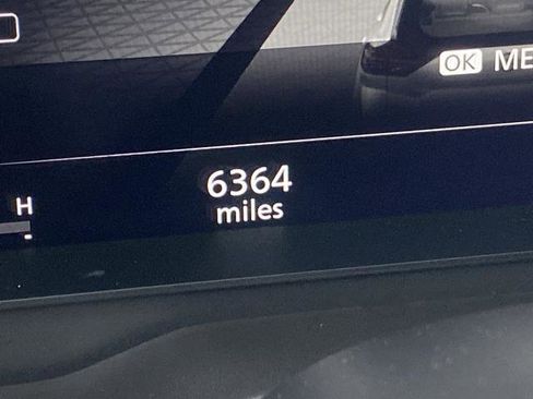 Used 2025 Nissan Rogue Platinum image 6